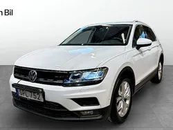 Vit Begagnad 2018 VW Tiguan Executive SUV | 219 900 kr (Marknadspris)