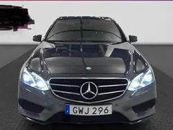 Grå Begagnad 2016 Mercedes E220 Avantgarde Sedan | 215 000 kr (Marknadspris)