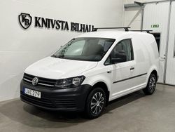 Vit Begagnad 2017 VW Caddy Minibuss | 118 900 kr (Marknadspris)