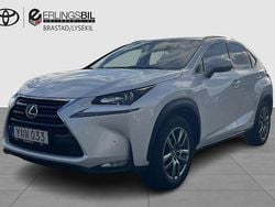 Vit Begagnad 2017 Lexus NX300h Executive Line SUV | 239 900 kr (Marknadspris)