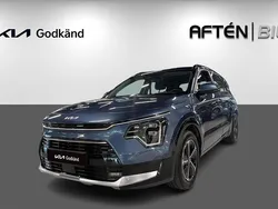 Blå (mineral blue metallic) Begagnad 2022 Kia Niro SUV | 319 800 kr (Bra pris)