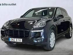 Svart Begagnad 2014 Porsche Cayenne SUV | 329 900 kr (Marknadspris)