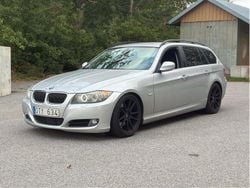 Grå Begagnad 2009 BMW 325 Kombi | 59 000 kr (Marknadspris)