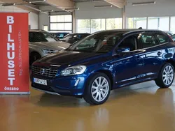 Blå Begagnad 2015 Volvo XC60 Ocean Race SUV | 199 900 kr (Marknadspris)