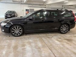Svart Begagnad 2014 Volvo V70 Dynamic Kombi | 169 900 kr (Dyr)