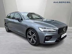 Grå Begagnad 2020 Volvo V60 R-Design Kombi | 319 500 kr (Marknadspris)