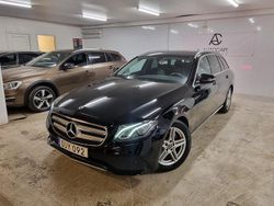 Svart Begagnad 2017 Mercedes E220 Avantgarde Kombi | 129 900 kr (Dyr)