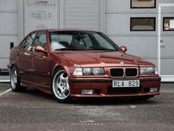 Ljusbrun Begagnad 1995 BMW M3 Sedan | 329 000 kr