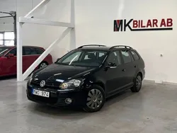 Svart Begagnad 2012 VW Golf VII Kombi | 84 900 kr (Marknadspris)