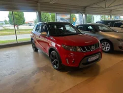 Röd Begagnad 2015 Suzuki Vitara SUV | 169 900 kr (Dyr)
