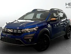 Blå (blue) Ny 2025 Dacia Sandero Extreme Halvkombi | 256 200 kr (Marknadspris)