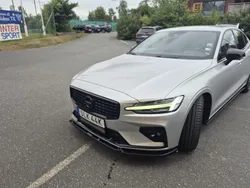 Silver Begagnad 2020 Volvo S60 R-Design Sedan | 337 000 kr (Dyr)