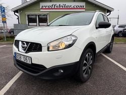 Vit Begagnad 2013 Nissan Qashqai SUV | 89 900 kr (Bra pris)