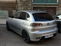 Silver Begagnad 2007 Seat Ibiza FR Halvkombi | 39 900 kr (Marknadspris)