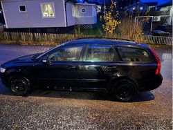 Svart Begagnad 2008 Volvo V50 Momentum Kombi | 20 000 kr (Bra pris)