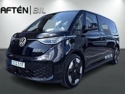 Svart Begagnad 2024 VW ID. Buzz Style Minibuss | 746 800 kr