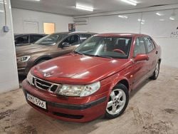 Mörkröd Begagnad 1999 Saab 9-5 Sedan | 14 900 kr