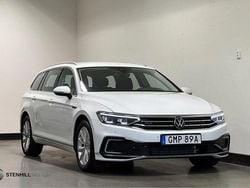 Vit Begagnad 2021 VW Passat Executive Kombi | 247 900 kr (Marknadspris)