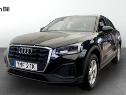 Svart (brilliantsvart) Begagnad 2022 Audi Q2 Proline SUV | 239 000 kr (Lite dyr)