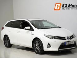 Vit Begagnad 2015 Toyota Auris Touring Sports Kombi | 119 700 kr (Marknadspris)