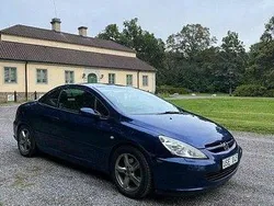 Blå Begagnad 2004 Peugeot 307 CC Cab | 30 000 kr (Marknadspris)