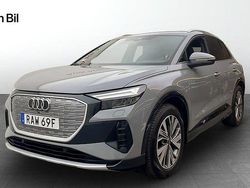 Grå Begagnad 2023 Audi Q4 e-tron Advanced Plus SUV | 479 000 kr (Marknadspris)