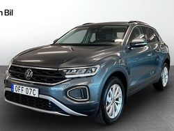 Grå (indium grey metallic) Begagnad 2024 VW T-Roc Life SUV | 319 900 kr (Lite dyr)