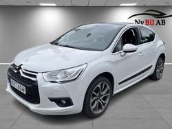 Vit Begagnad 2015 Citroën DS4 Halvkombi | 79 900 kr