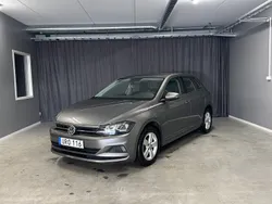 Ljusgrå (grå) Begagnad 2018 VW Polo Halvkombi | 139 900 kr (Marknadspris)