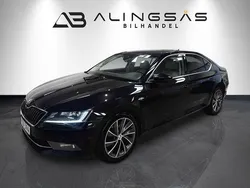Svart Begagnad 2016 Skoda Superb LAURIN & KLEMENT Halvkombi | 134 900 kr (Marknadspris)