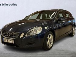 Blå Begagnad 2011 Volvo V60 Drive Kinetic Kombi | 44 900 kr (Superpris)