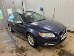 Blå Begagnad 2009 Volvo V70 Momentum Kombi | 58 999 kr (Marknadspris)