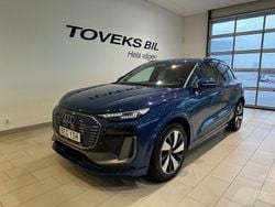 Blå Begagnad 2024 Audi Q6 e-tron S-Line SUV | 789 000 kr (Superpris)
