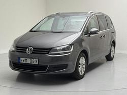 Grå Begagnad 2014 VW Sharan Minibuss | 100 000 kr (Superpris)