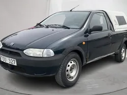 Grön Begagnad 2002 Fiat Strada | 19 000 kr