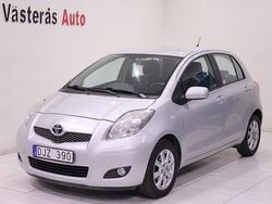 Silver Begagnad 2009 Toyota Yaris Halvkombi | 34 900 kr (Marknadspris)