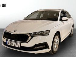 Vit Begagnad 2020 Skoda Octavia Kombi | 239 900 kr (Marknadspris)