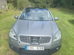 Grå Begagnad 2007 Nissan Qashqai SUV | 64 000 kr (Marknadspris)
