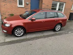 Röd Begagnad 2014 Skoda Octavia Ambition Kombi | 80 000 kr (Superpris)