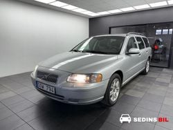 Ljusgrå (grå) Begagnad 2008 Volvo V70 Momentum Kombi | 54 900 kr (Bra pris)