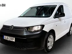 Vit (candyvit) Begagnad 2023 VW Caddy Minibuss | 339 900 kr (Marknadspris)