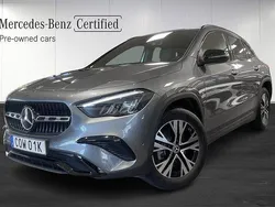 Mörkgrå Begagnad 2024 Mercedes GLA250 Progressive SUV | 449 000 kr
