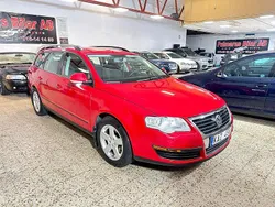 Röd Begagnad 2009 VW Passat Trendline Kombi | 35 900 kr (Marknadspris)