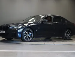 Svart Begagnad 2020 BMW 545e M Sport Sedan | 539 000 kr (Marknadspris)