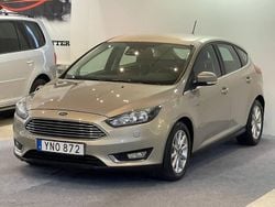 Grå Begagnad 2017 Ford Focus Titanium Halvkombi | 119 900 kr (Bra pris)