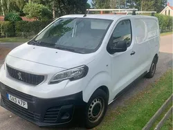 Vit Begagnad 2019 Peugeot Expert Van | 118 000 kr (Superpris)