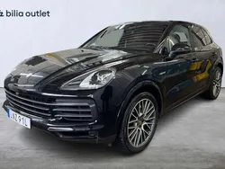 Svart Begagnad 2022 Porsche Cayenne Sport SUV | 829 000 kr (Superpris)
