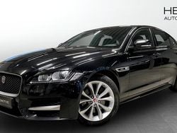 Svart (black) Begagnad 2018 Jaguar XF R-Sport Sedan | 209 700 kr