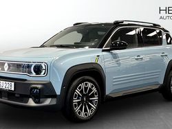 Blå (blue) Ny 2025 Renault R4 Iconic Halvkombi | 471 900 kr