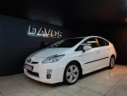 Vit Begagnad 2011 Toyota Prius Halvkombi | 119 900 kr (Dyr)